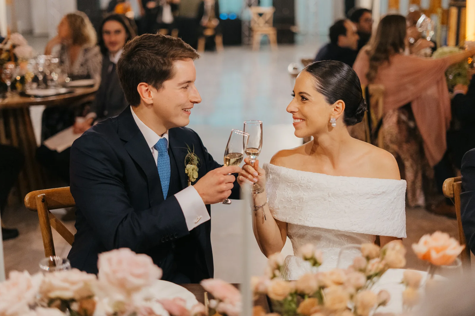 Victoria & Juan, wedding photography by LIB — frame 10